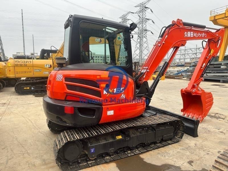 Mini-pelle Kubota KX165 — occasion 2024, 380 h