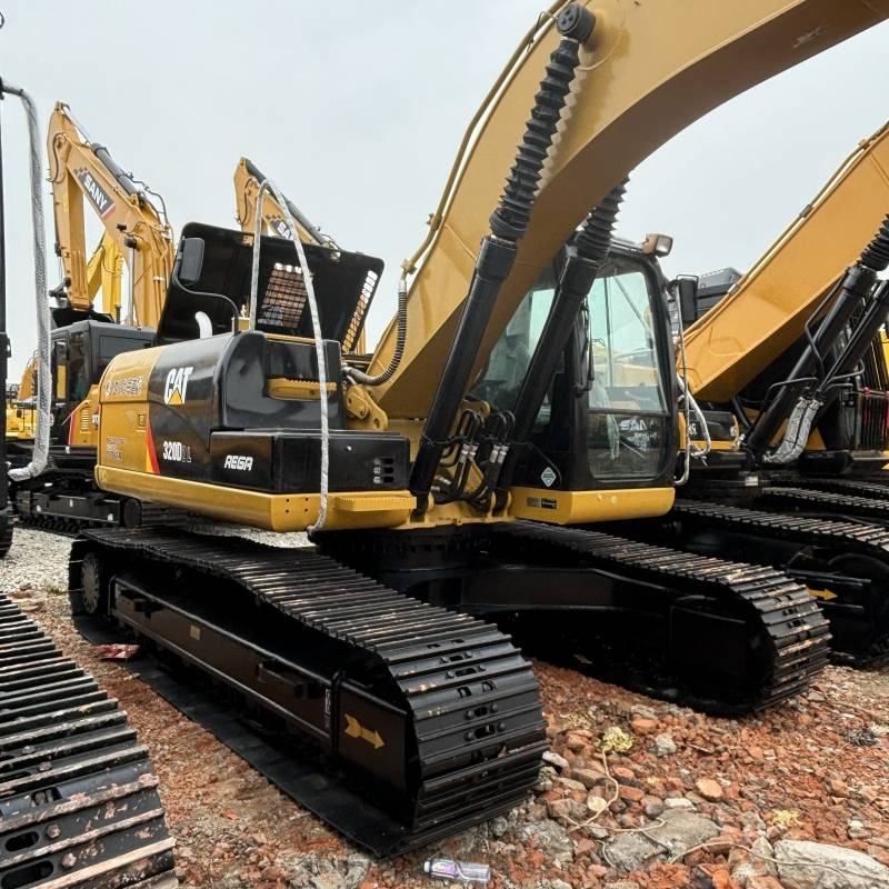 CAT 320 D