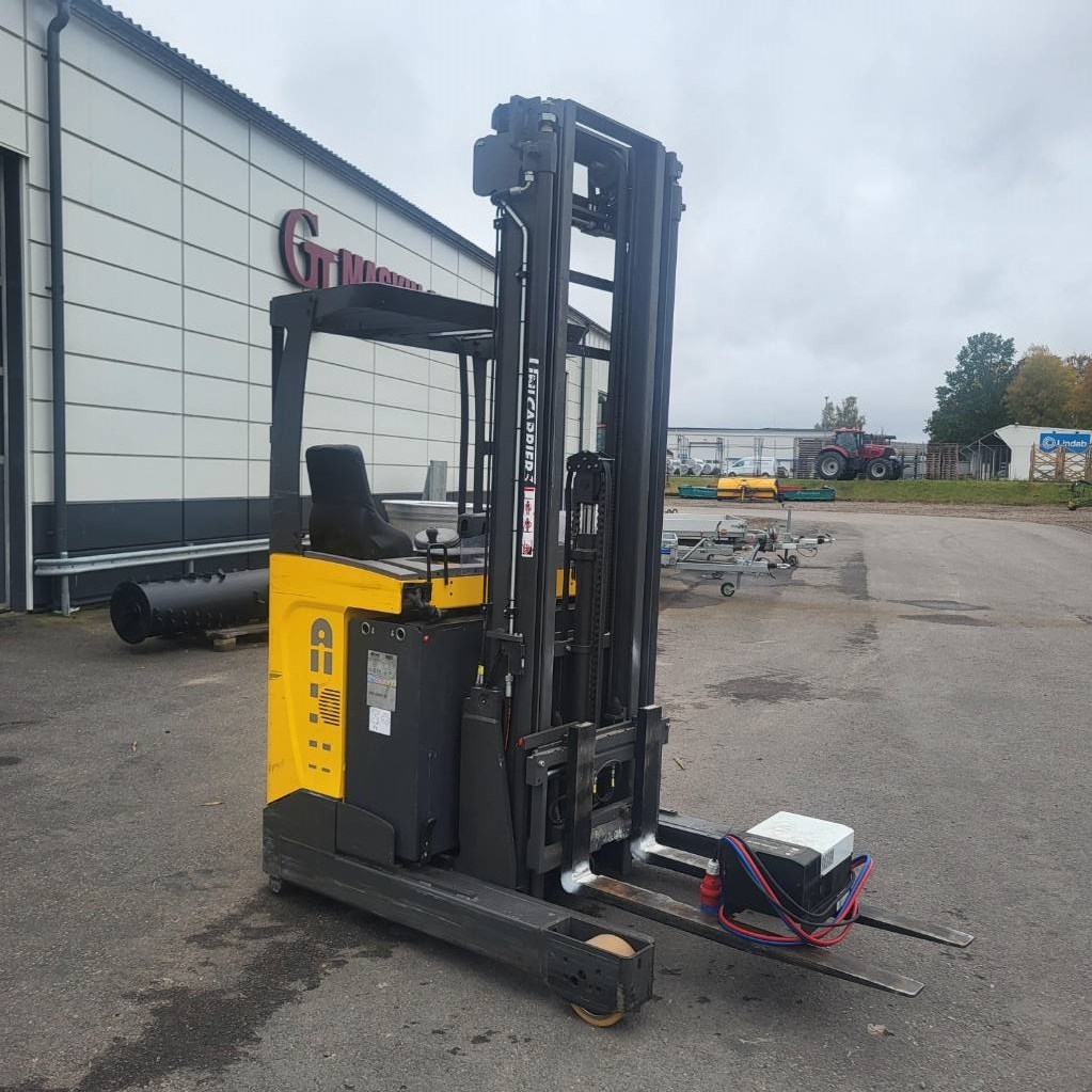Atlet UMS160 1600 kg 6750 mm HYR/KÖP