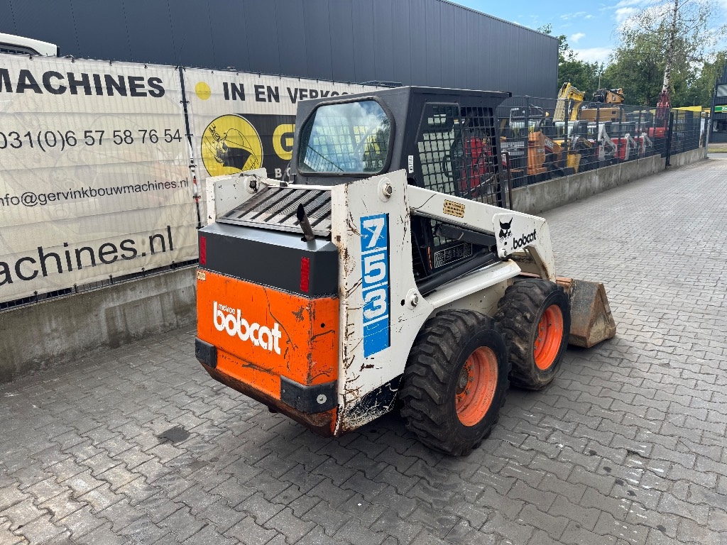 Bobcat 753