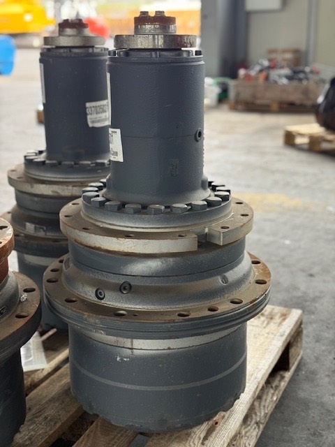 Marini 2000 NEW GEARS CARRARO F 100