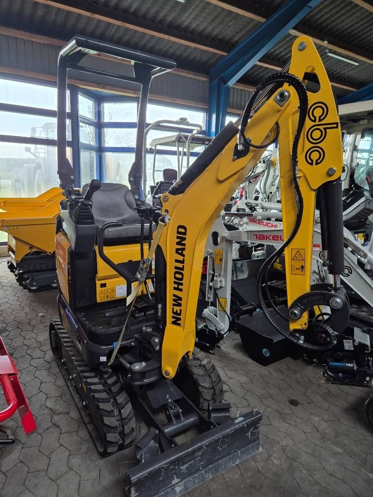 New Holland E12D