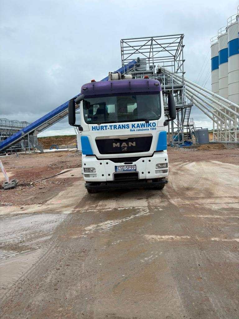 MAN TGS 35.400 , Pompogruszka Schwing 24-125