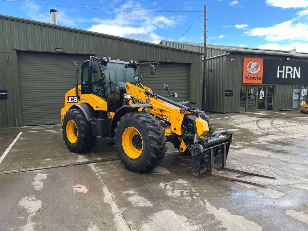 JCB TM 420