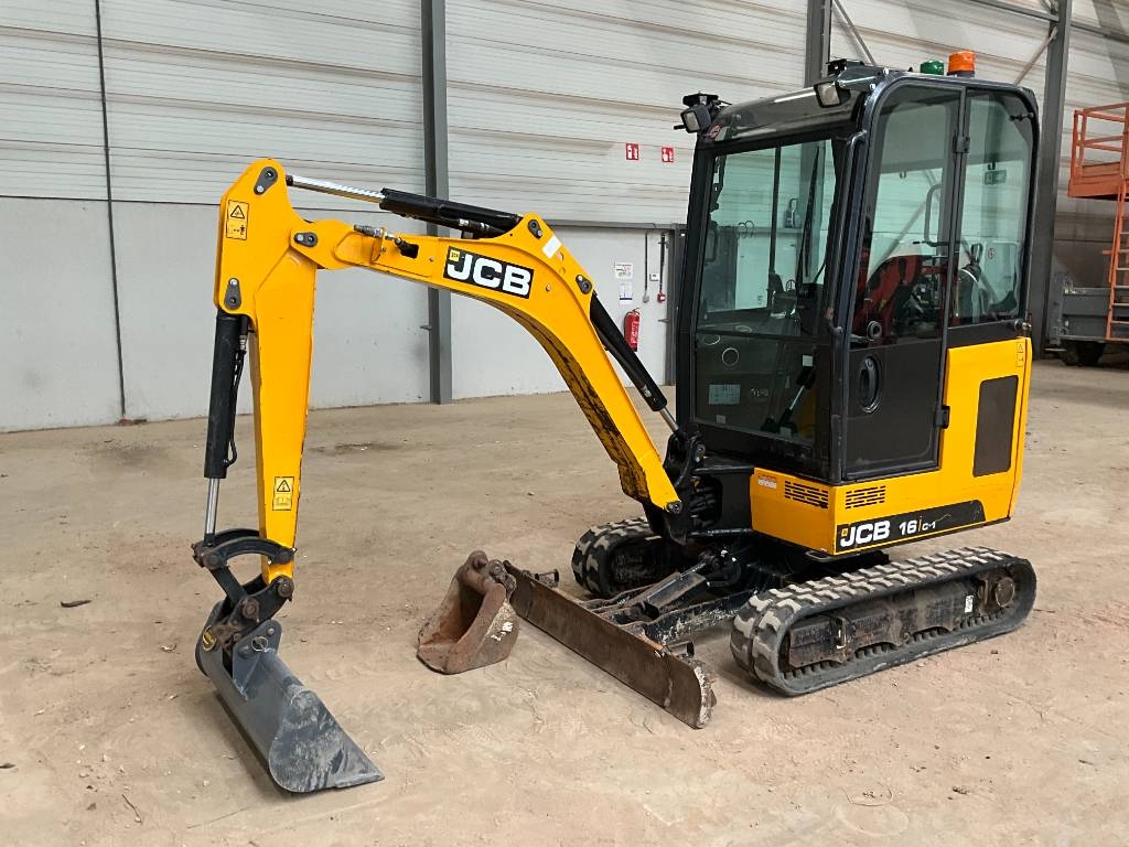 JCB 16 C-1