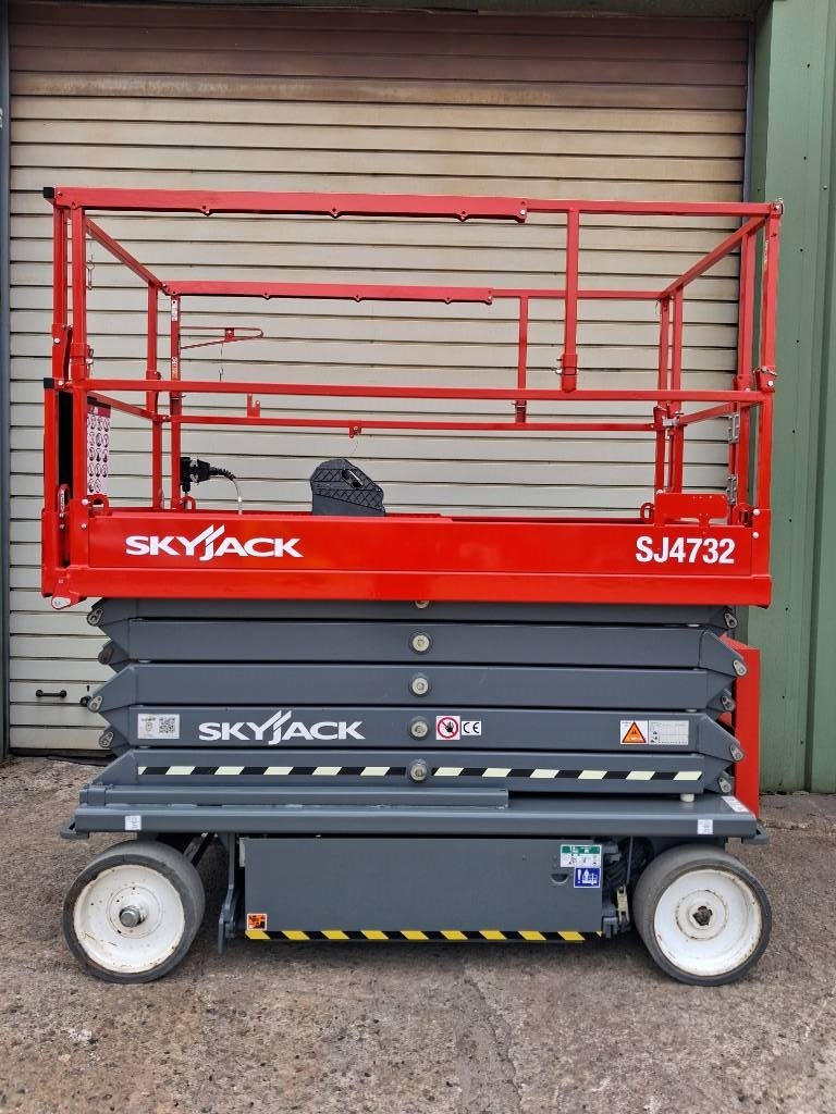 Nacelle à ciseaux SkyJack SJ III 4732 — occasion 2020, 117 h