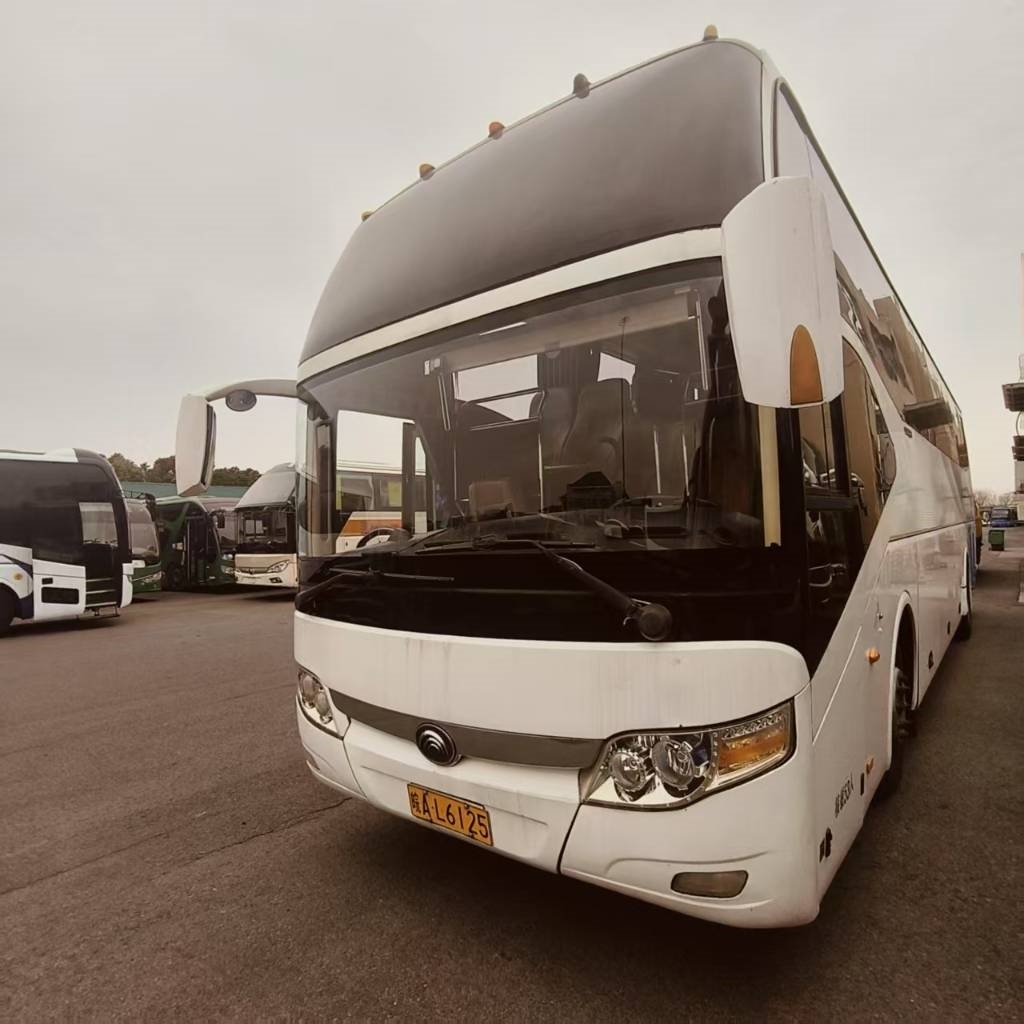 Yutong ZK6127H19