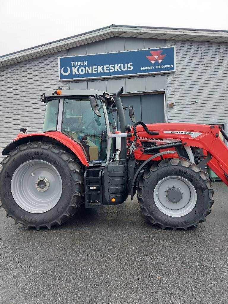 Massey Ferguson 7S.180 Dyna-6
