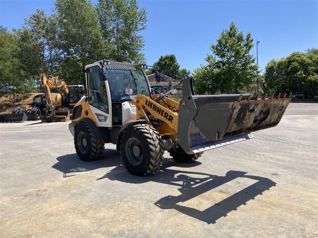 Liebherr L 506 Compact