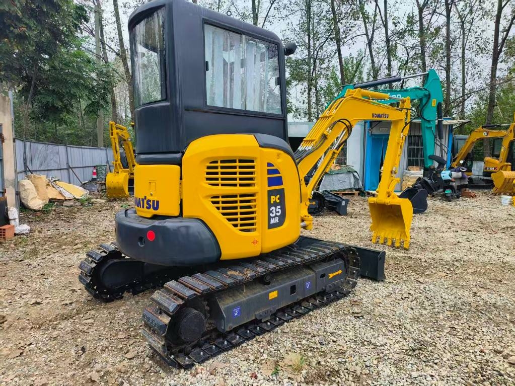Komatsu PC 35 MR