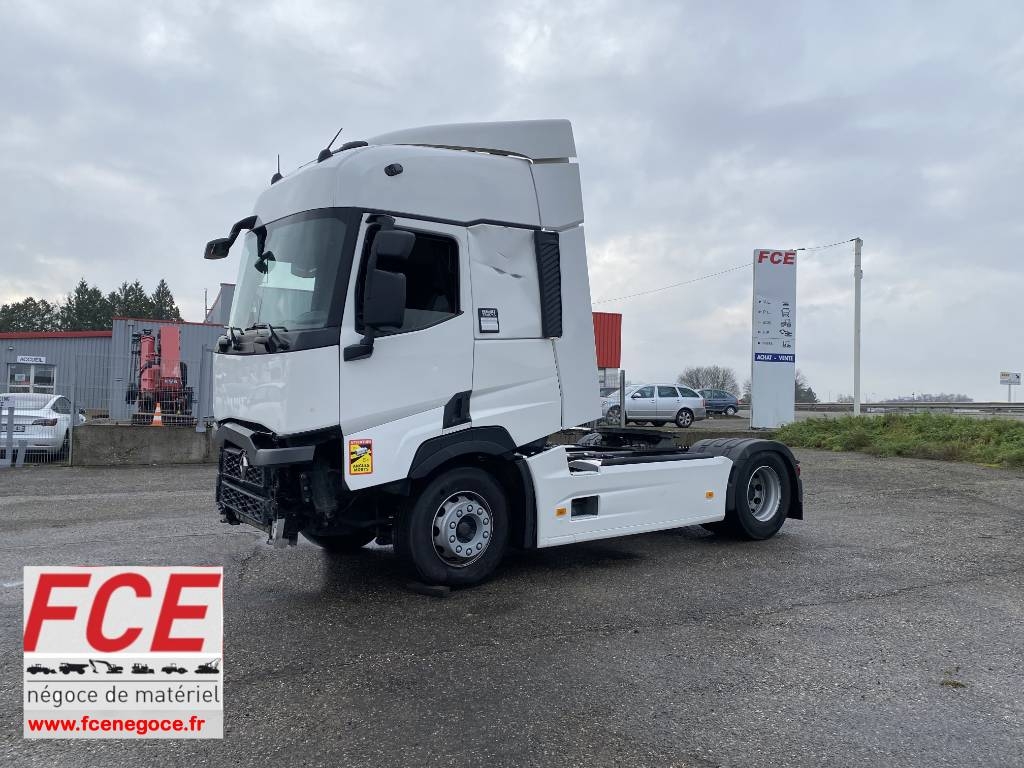 Renault T480 De13/Retarder 1er Main endommagé