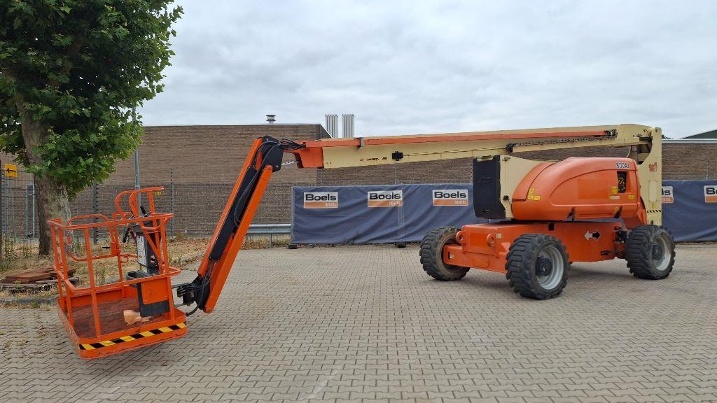 JLG 800AJ