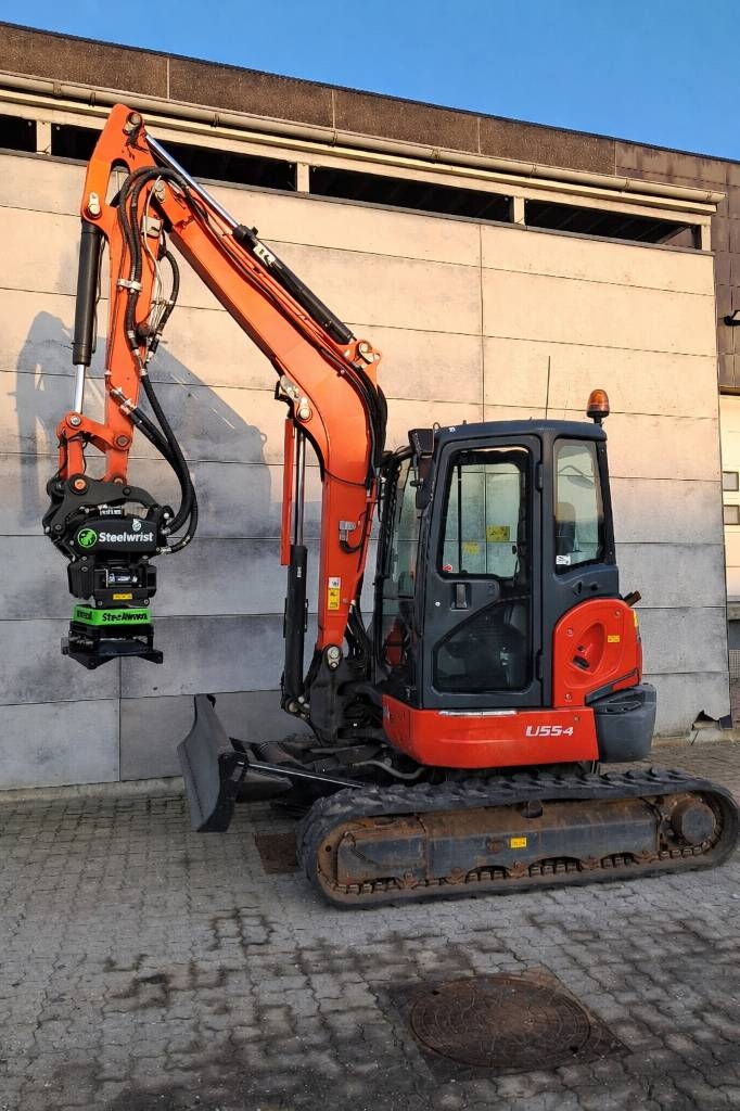 Kubota U 55-4