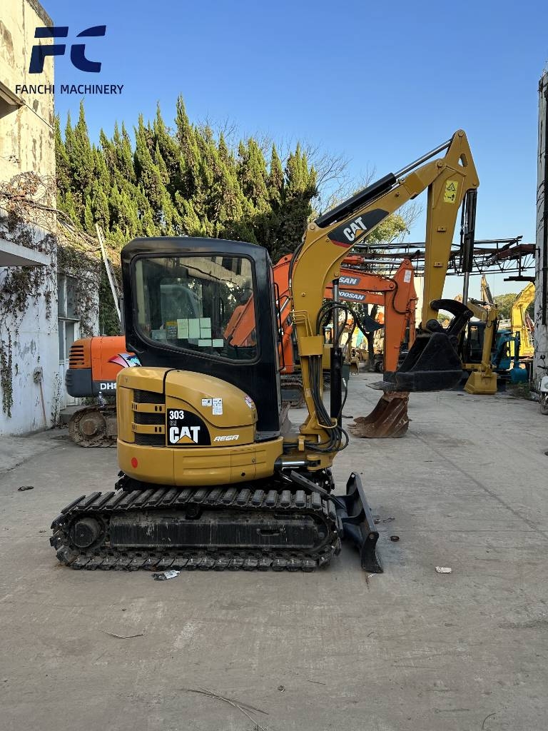 CAT 303 CR