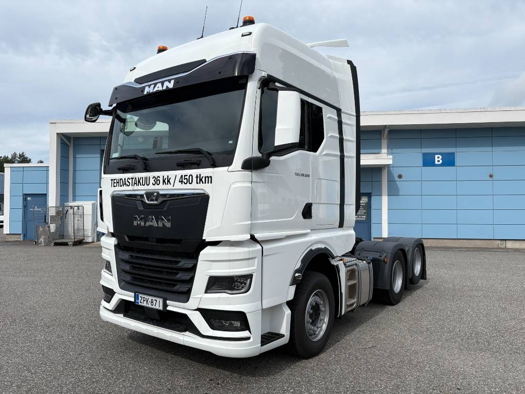 MAN TGX 28.520 BL 6x2/3100