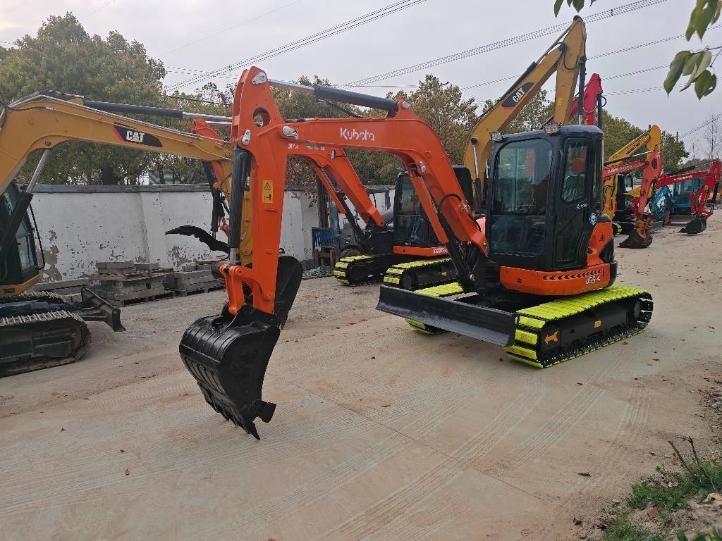 Mini-pelle Kubota U 55-4 — occasion 2024, 460 h