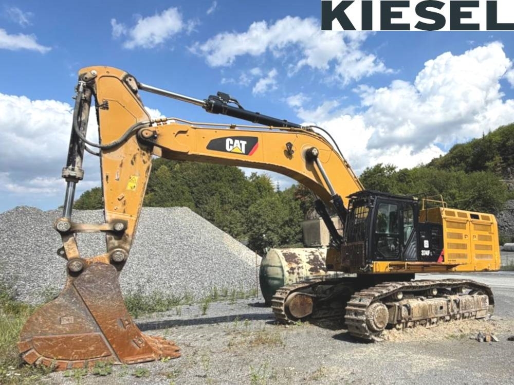 Pelle sur chenilles Caterpillar 374 FL — occasion 2017, 13 190 h