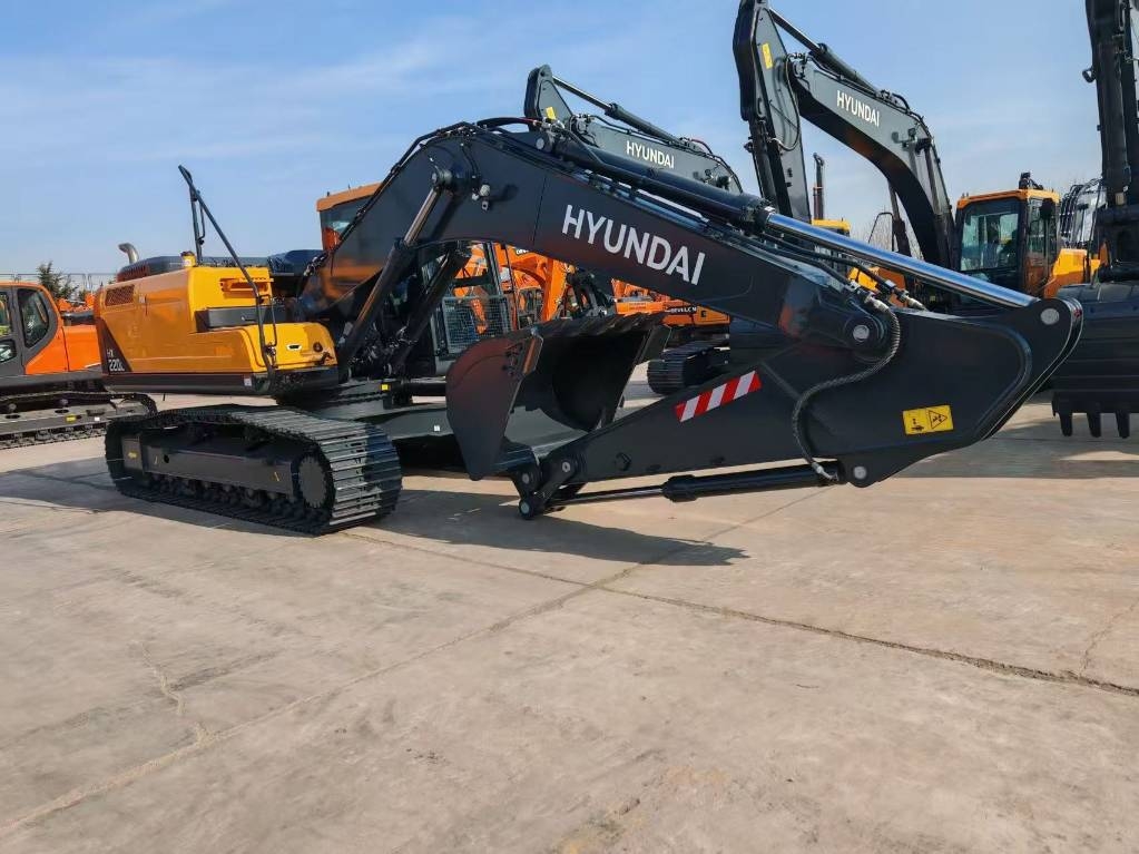 Hyundai HX 220 HD