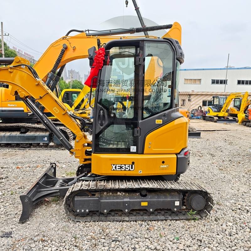 Mini-pelle XCMG XE 35 U — occasion 2025