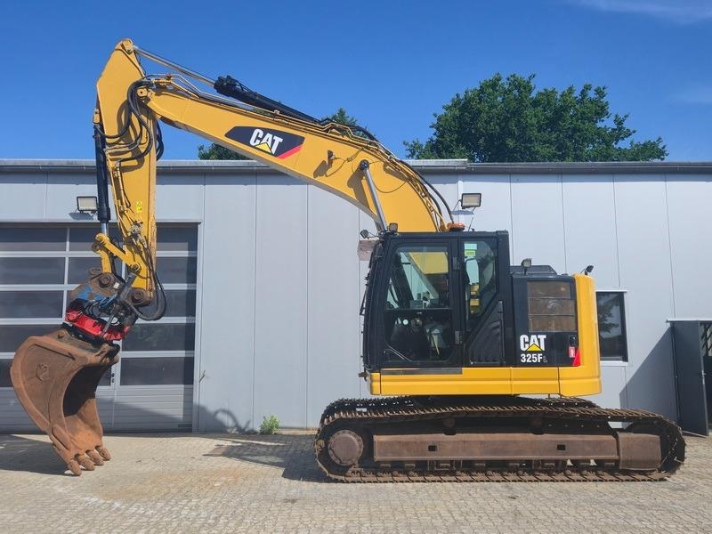 Pelle sur chenilles Caterpillar 325 FL Tiltrotator — occasion 2016, 11 818 h