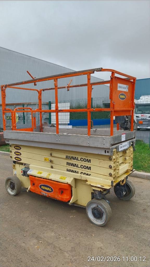 JLG 3246 ES