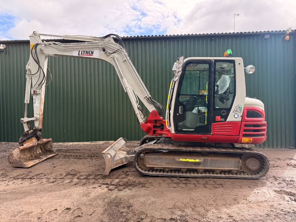 Takeuchi TB 290-2 8 Ton Midi Excavator