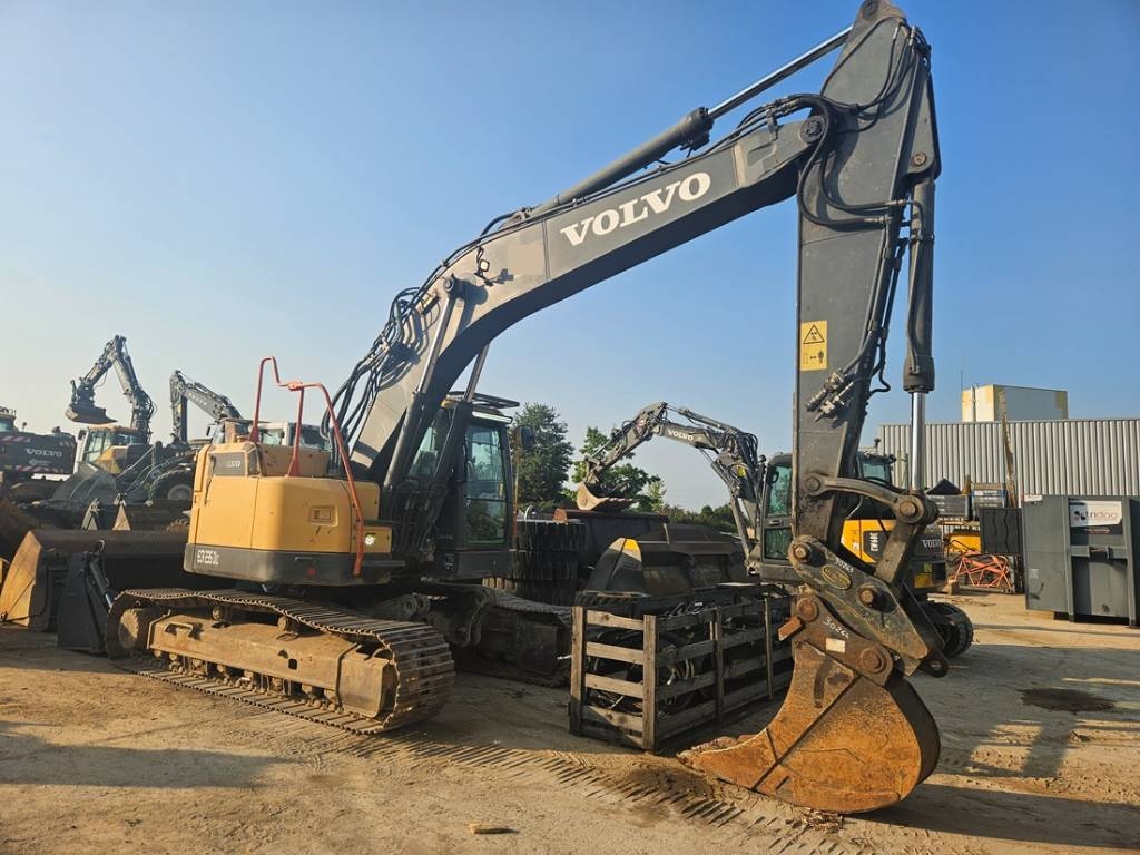 Volvo ECR 235