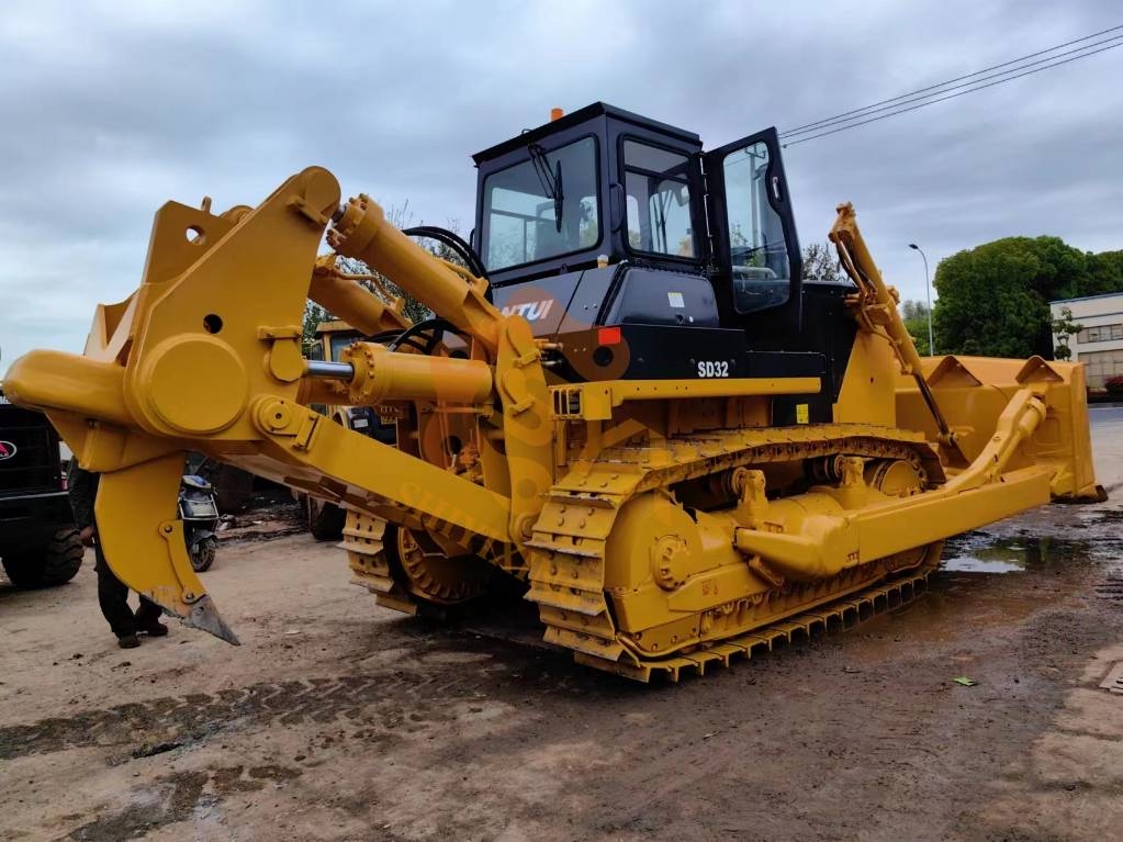 Bulldozer Shantui SD 32 — occasion 2024