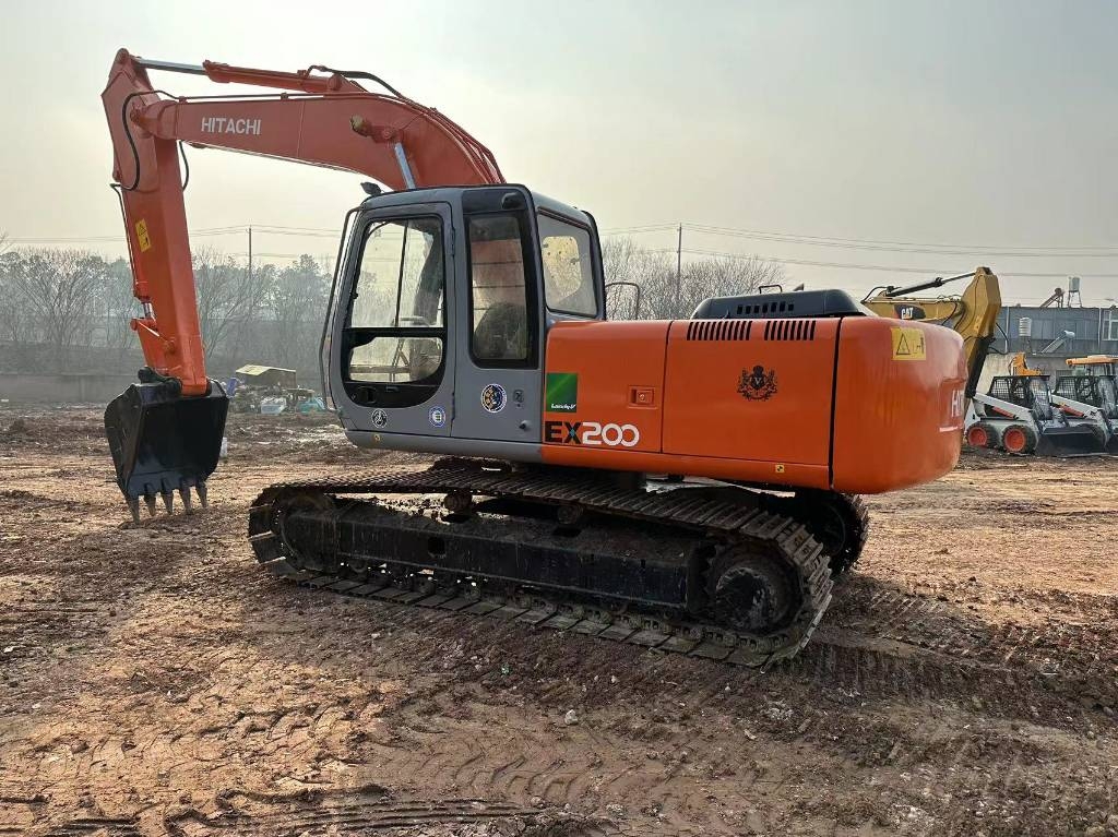 Pelle sur chenilles Hitachi EX200 — occasion 2017
