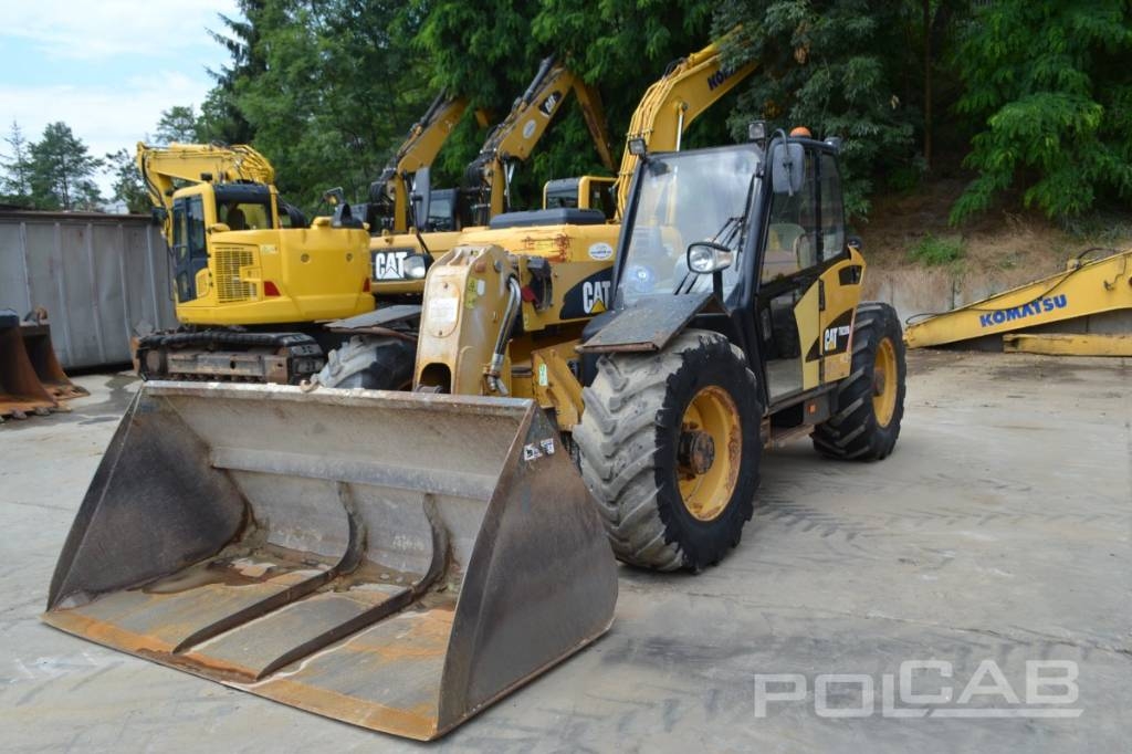 CAT TH220B
