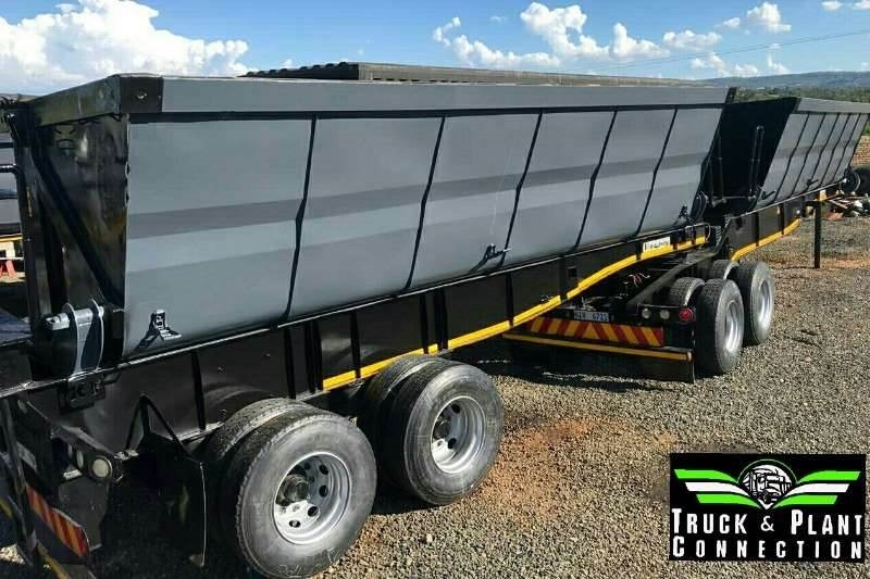 Kearneys Payloader Side Tipper