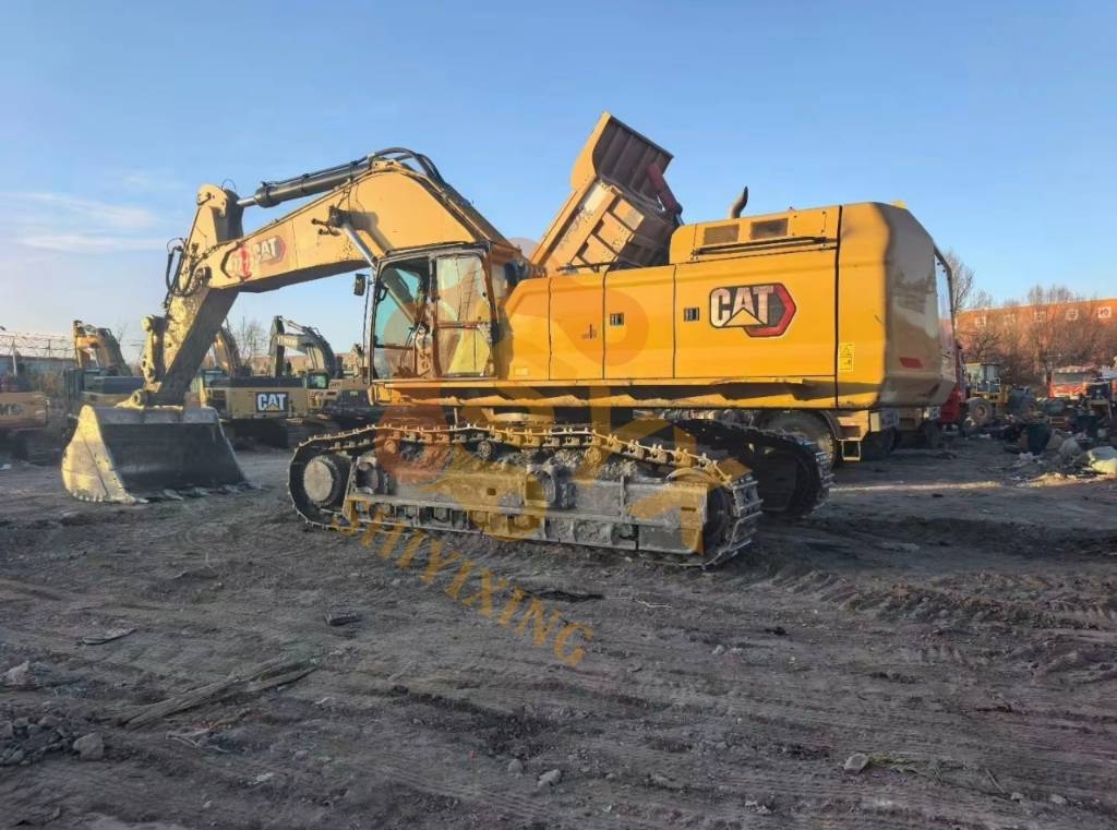 Pelle sur chenilles Caterpillar 395 — occasion 2023