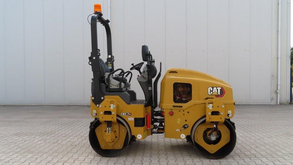 CAT CB2.7GC