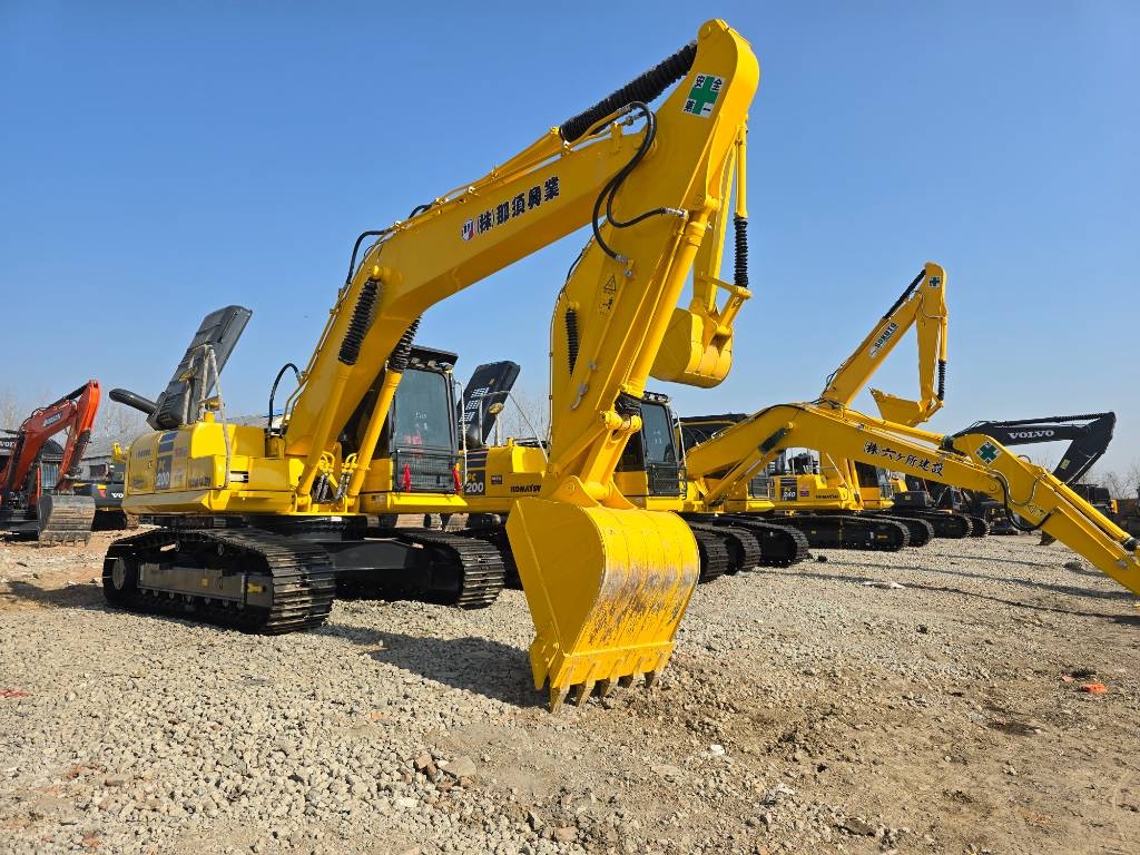 Pelle sur chenilles Komatsu PC200-8 — occasion 2024, 500 h