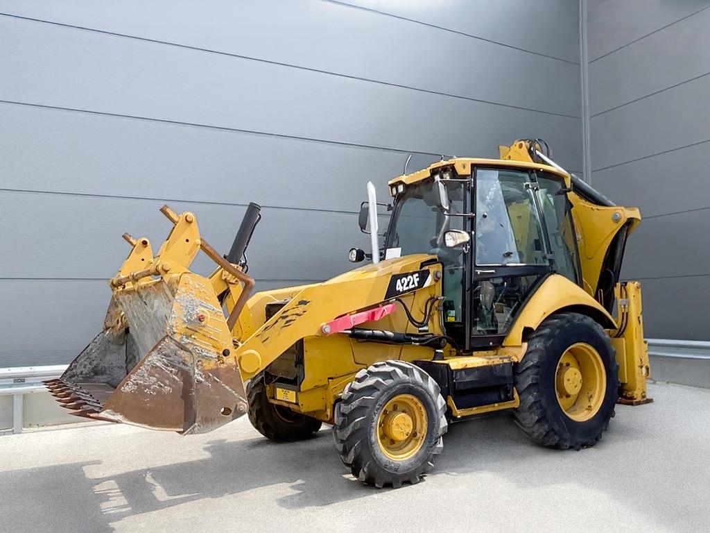 CAT 422 F TURBO