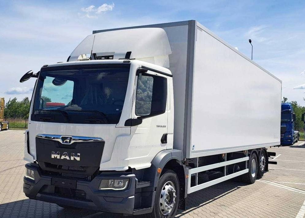 MAN TGM 26.320 6x2-4 / 0 km! / 2026 / Isothermal box
