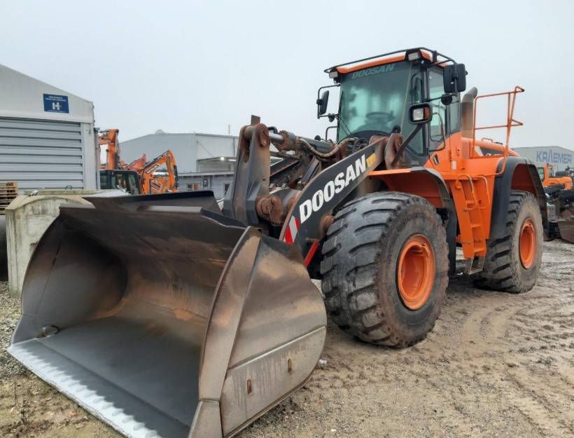 Doosan DL 420-5