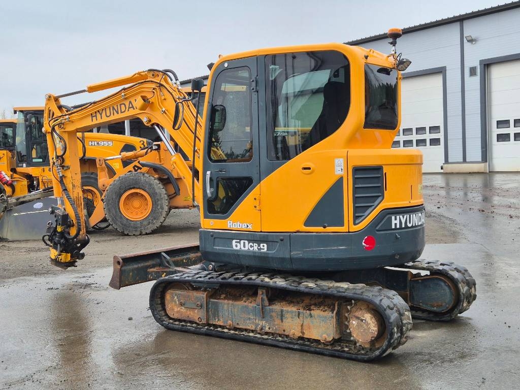 Hyundai R 60 CR-9
