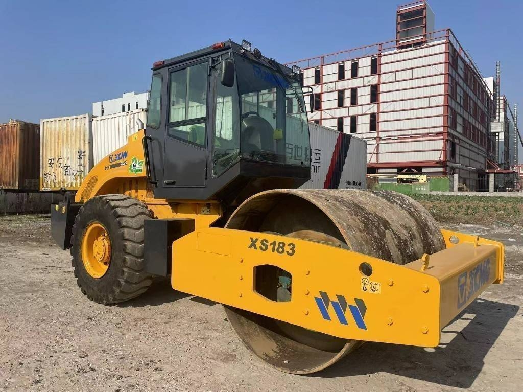 XCMG XS 183