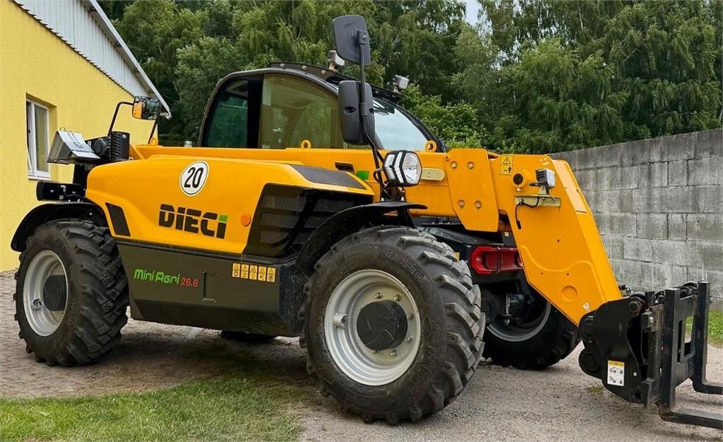 Nacelle télescopique Dieci Mini Agri 26.6 Holland TH 6.26 — occasion 2022, 150 h