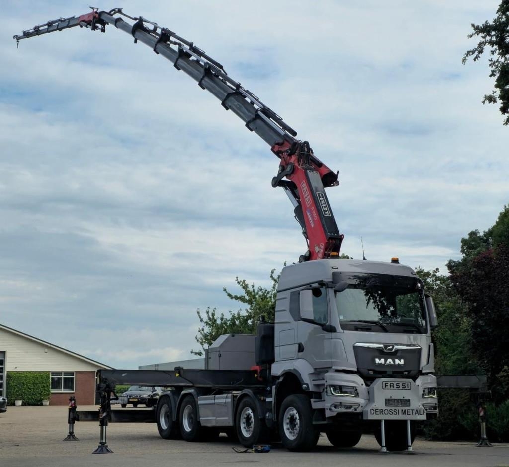 MAN TGS 37/510 8x4 FASSI 115tm CRANE/ FYJIB/WINCH/ TRA