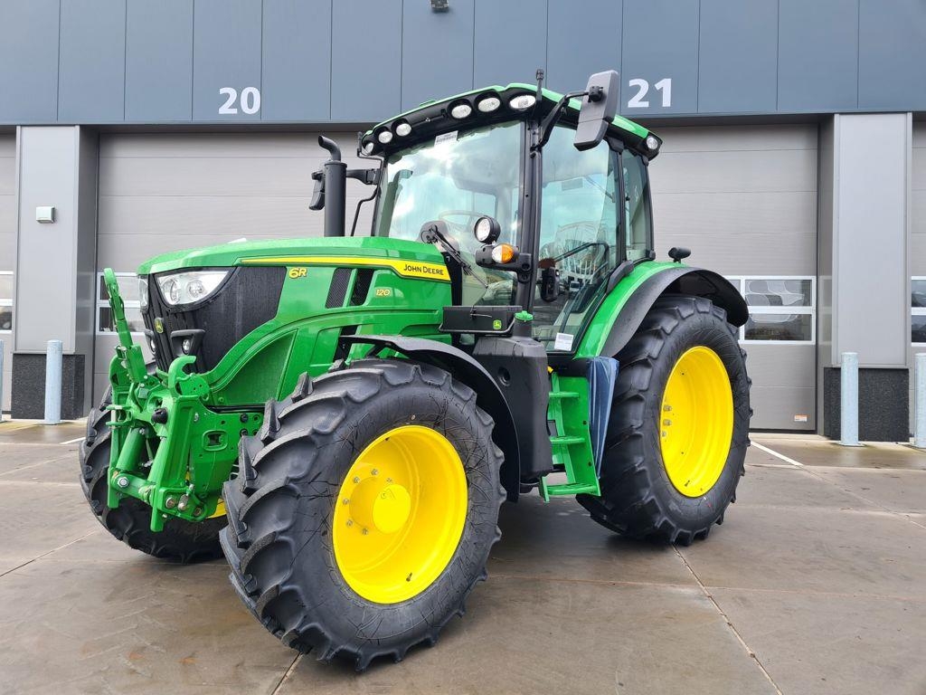 John Deere 6R 120