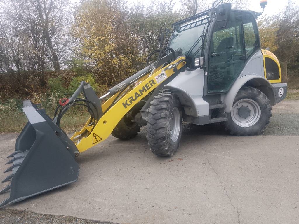 Chargeuse sur pneus Kramer 8095 L, Lange Ladeanlage, 3+4 Hydr.-Steuerkreis ! — occasion 2023, 550 h