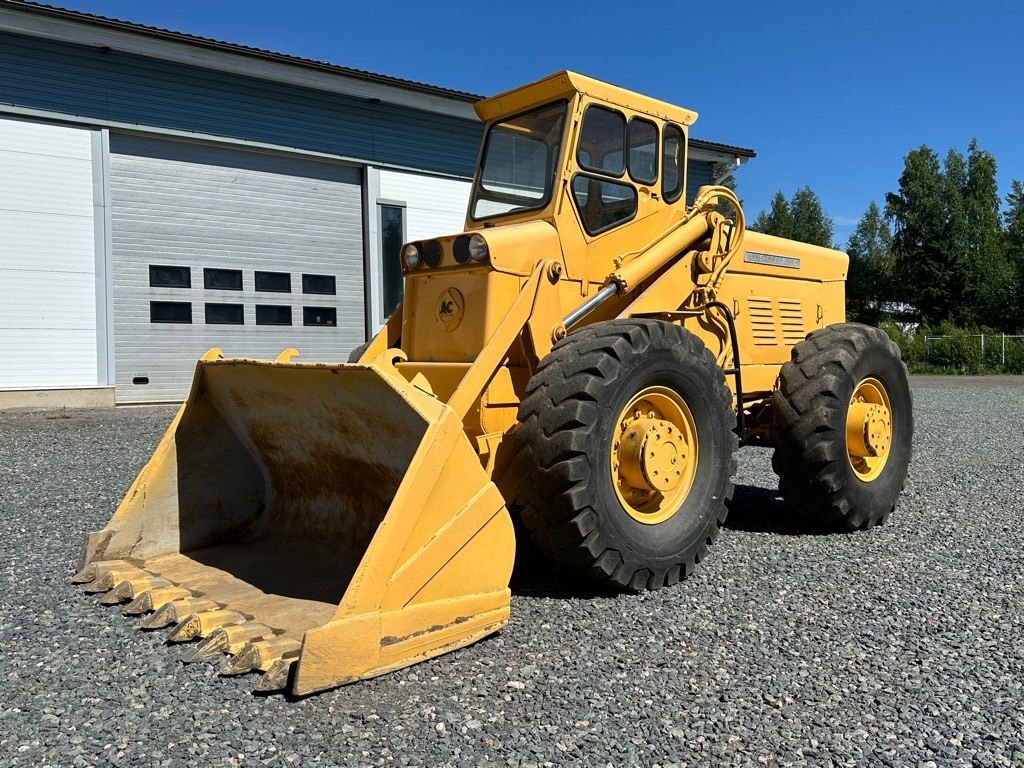 Allis-Chalmers BTL-16 toimiva museo pyöräkuormaaja