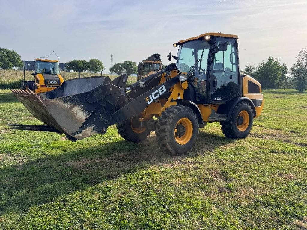Chargeuse sur pneus JCB 406 — occasion 2020, 1 440 h