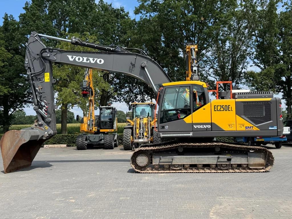 Volvo EC250E 900 UUR/HOURS !! LIKE NEW