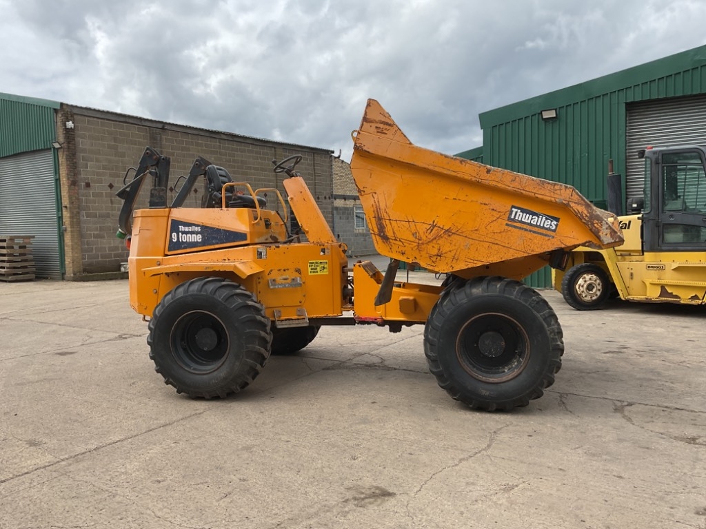 Thwaites 9 ton