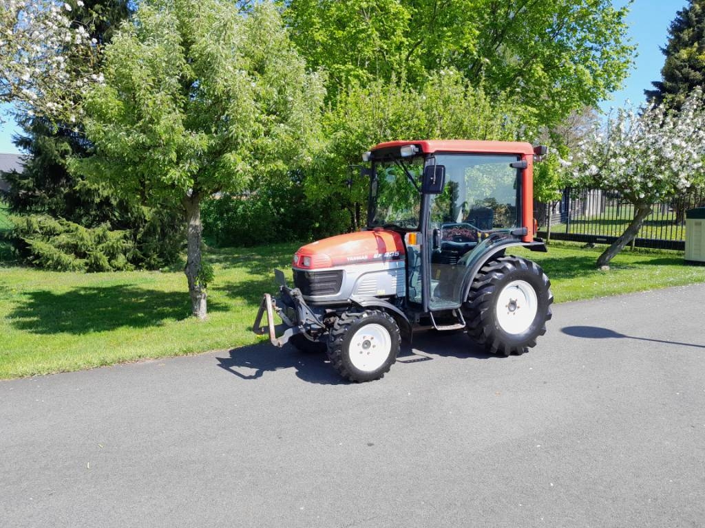 Tracteur agricole Yanmar EF 235 HST | Midi/minitrekker NL-kenteken — occasion 2011, 3 447 h