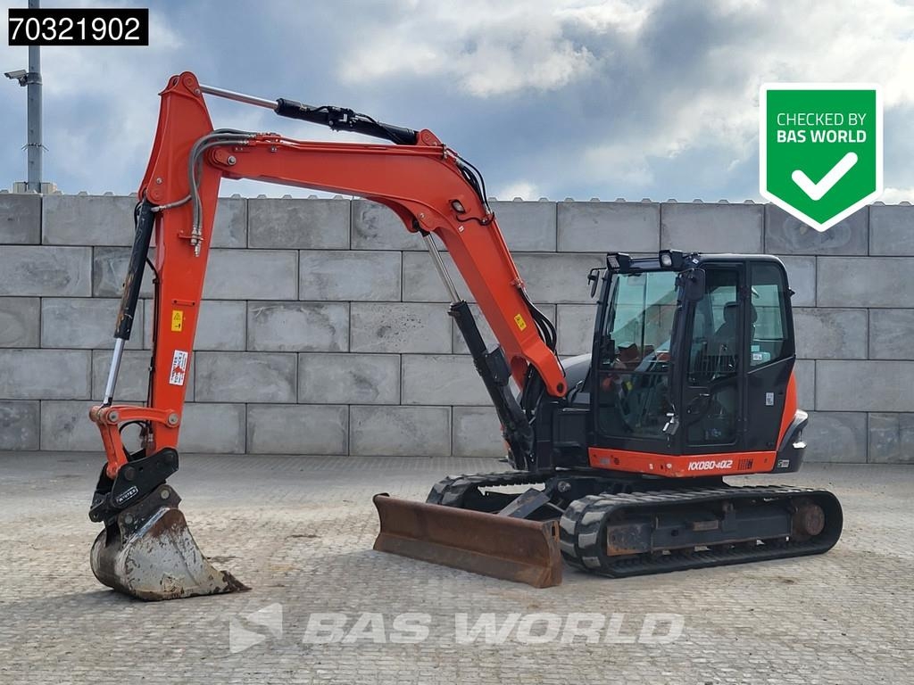 Kubota KX080-4