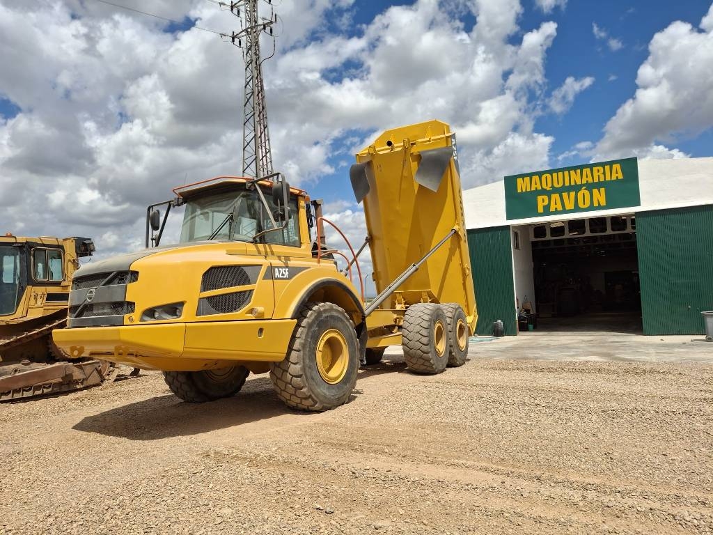 Volvo A 25 F